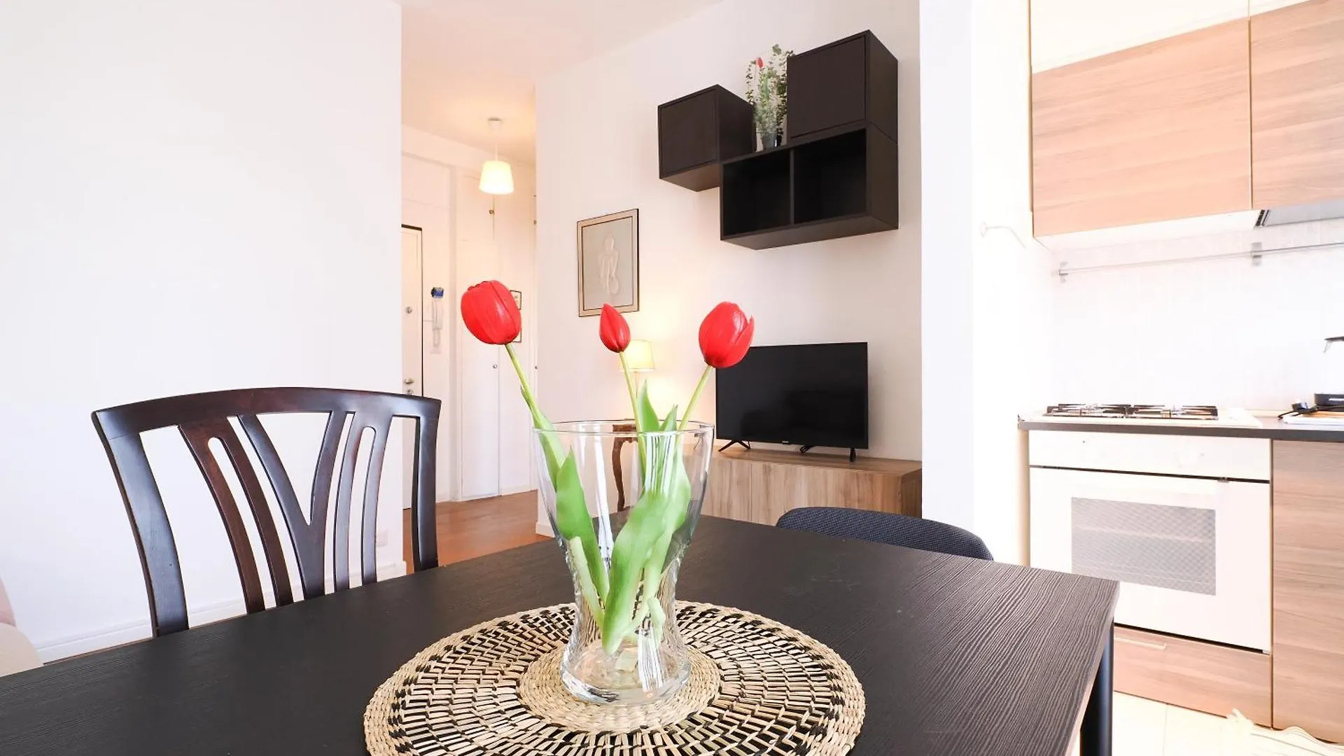 Appartamento Primopiano - Roncaglia Milano